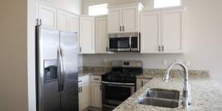 2 Bed, 2 Bath Townhome Gallery 1