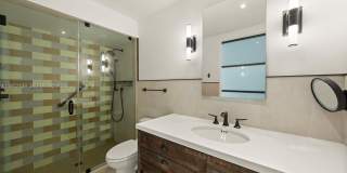 9002 SW 62nd Ter Gallery 12