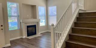 Beautiful Townhouse in Aliso Viejo Gallery 1