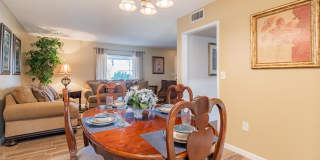 10719 W CAMELOT Circle Gallery 4