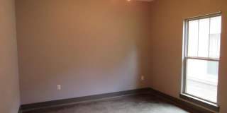 1827 Simms Street Gallery 13