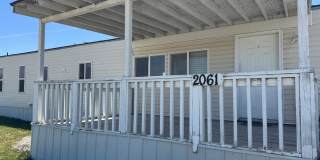 Cute 2 bedroom/2 bath in spring creek Gallery 1