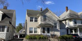 127 University Boulevard - Lower Gallery 13
