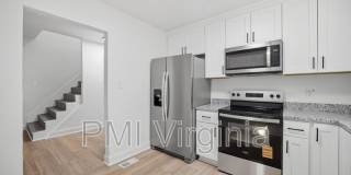 307 North 4th Street Gallery 13