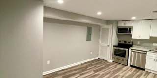 620 20TH ST NE #B Gallery 4