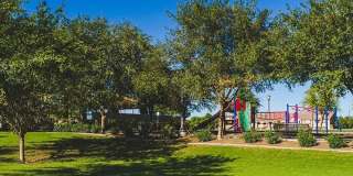 High-End, FULLY FURNISHED, Gated Community 4 Bedroom Home NEAR SAN TAN MALL Gallery 37