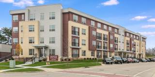 Novation Senior Commons - Senior Housing Gallery 4