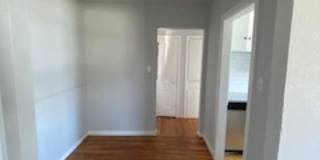 946 West Magnolia Avenue 946 West Magnolia Avenue Gallery 1
