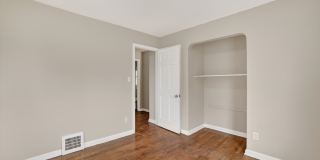 1568 PARKER DR Gallery 14