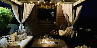 3203 N Oakley Ave Gallery 1