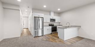 2028 Sunset Drive, Unit 2 Gallery 3