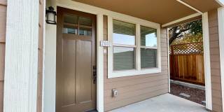1 Bedroom, 1 Bath Condo, End Unit, Convenient Napa Location Gallery 1