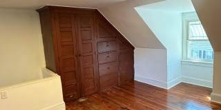 33 E 4TH Street Gallery 15