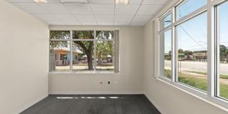 45 NE Eglin Parkway Gallery 3