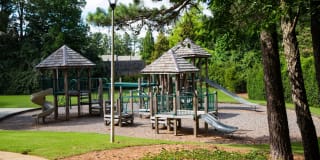 Walton Grove Gallery 11