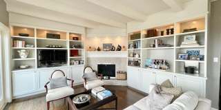 3BR/2.5BA INCOMPARABLE Views!!! Prime Corona Heights Residence! 2 car parking and laundry! PROGRESSIVE Gallery 7
