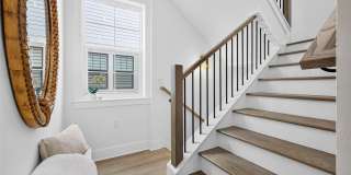 1717 MASSACHUSETTS Avenue NE Gallery 21