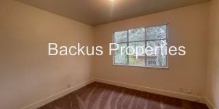 Large two-story home close to Del Monte Shopping Center in Monterey Gallery 6