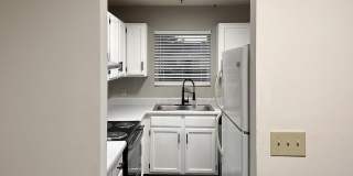 3433 S Burks Court Gallery 8