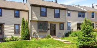 204 LIVINGSTON Court Gallery 2