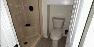 5 Bedroom Duplex!! Gallery 9