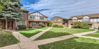 Evolve Real Estate: Stunning 2Beds/2 Baths, 1269 SQFT Condo with Two Assigned Parking Spots! Gallery 11