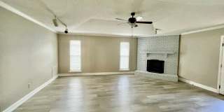 10439 Inverness Dr Gallery 11
