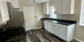 10550 Quincy Boulevard Northeast - 1 Gallery 4