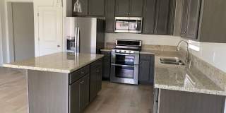 3 BR 2 BA Available Now Gallery 8