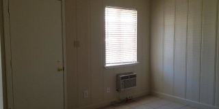 One Bedroom Unit In 4 Plex Ready To Go!!! Gallery 3
