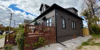 Fully Furnished And Updated 4 bedroom 2 bath house for Lease Gallery 20