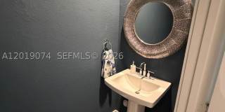 1710 SE 9th Ave Gallery 5