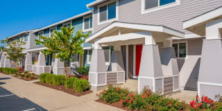 Admirals Cove Gallery 1