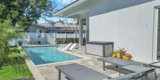 875 SE 13th Avenue Gallery 51