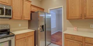 10215 EVERGREEN HILL DRIVE Gallery 15