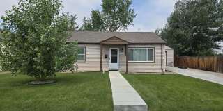 1906 South Washington Street Gallery 1