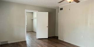 Adorable, Unique, and Roomy 3/2 Close to Tech! Move in Special Half off First Month! Gallery 18