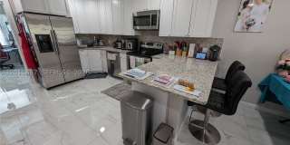 7761 NW 42nd Pl Gallery 27