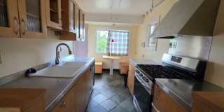 2 Bedroom Home Near JBER, UAA, Hospitals Gallery 10
