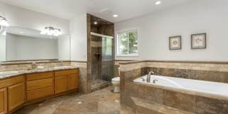Elmonica Luxury! 4BD/3BTH w/ 3-Car Garage + A/C + Oversized Backyard + Pets Welcome! Gallery 21