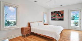 605 Dune Road Gallery 27