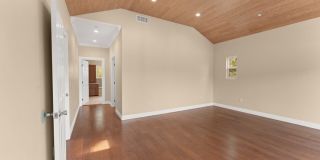 1630 Bridgeport Dr Gallery 25