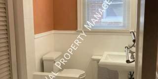 Spacious 3 Bedroom Home – Backyard + Porch Included! Gallery 12