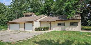 983 Meadowbrook Drive Gallery 1
