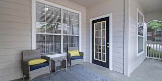 The Lodge At River Park Gallery 10