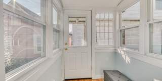 26 Heck Avenue Gallery 42