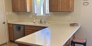 Charming 3-Bedroom Home with Wood Flooring and Large Yard in Yuma Gallery 9