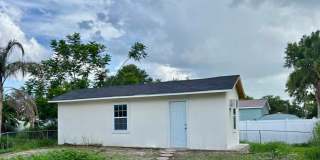 Vermont Ave Gallery 1