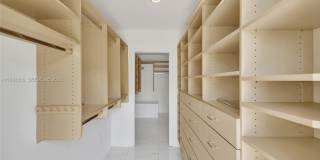 10065 Bay Harbor Ter Gallery 16