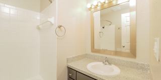Hunter's Glen Apartments Gallery 48
